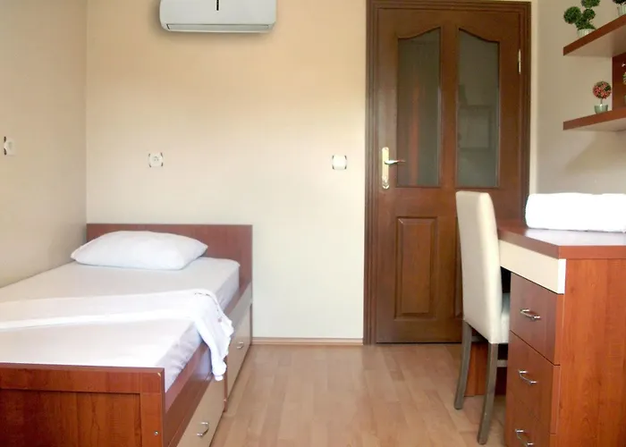 Nazli Aparts * Trabzon