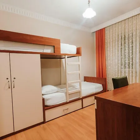 Nazli Aparts Trabzon