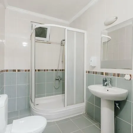 Nazli Aparts Apartmán *