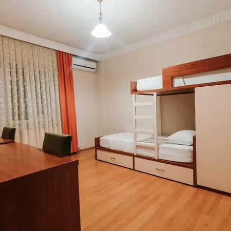 Nazli Aparts Trabzon